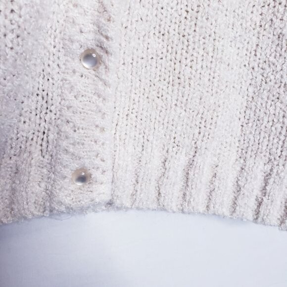 Vintage Tan Oatmeal Knit Button Front Soft Cardigan Sweater Women's Size Medium - Picture 4 of 7